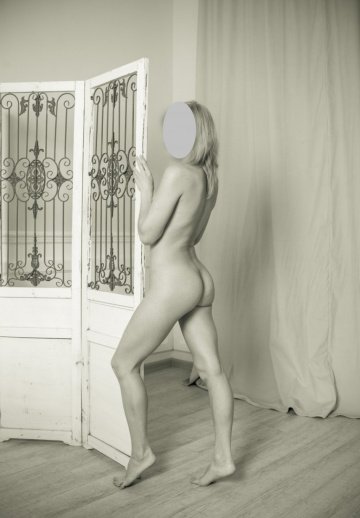 София: индивидуалка проститутка Красноярск